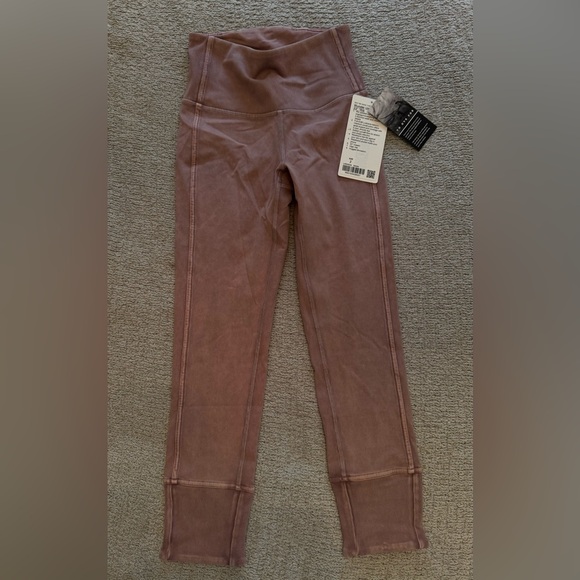 Lululemon Wunder Under 23" ribbed to dye for limited edition. - Picture 5 of 5